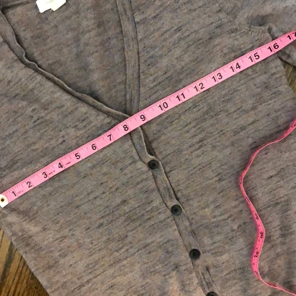 ๐๐3 for $20Treasure & Bond Heather Gray Cardigan - Picture 6 of 7